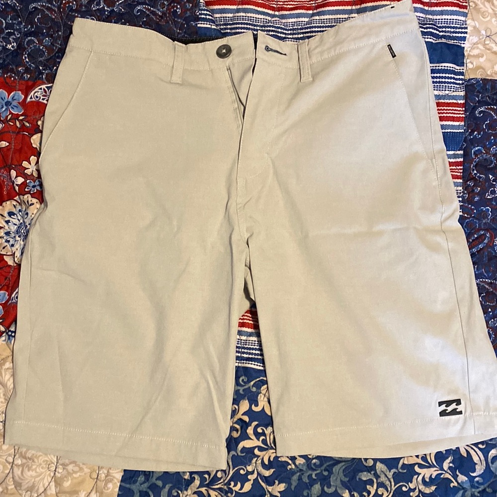 Billabong shorts